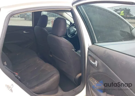 2014 Dodge Dart Sxt z USA, uszkodzony, nr VIN 1C3CDFBB0ED673555